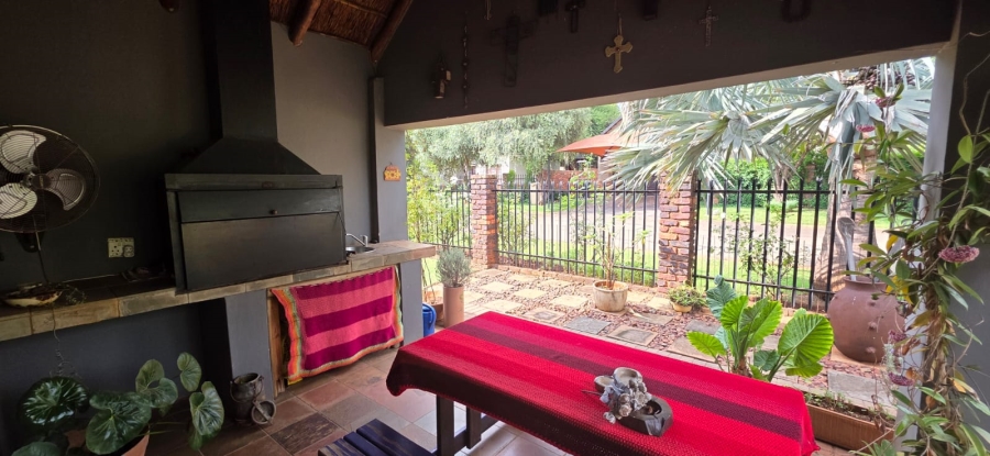 3 Bedroom Property for Sale in Melodie North West